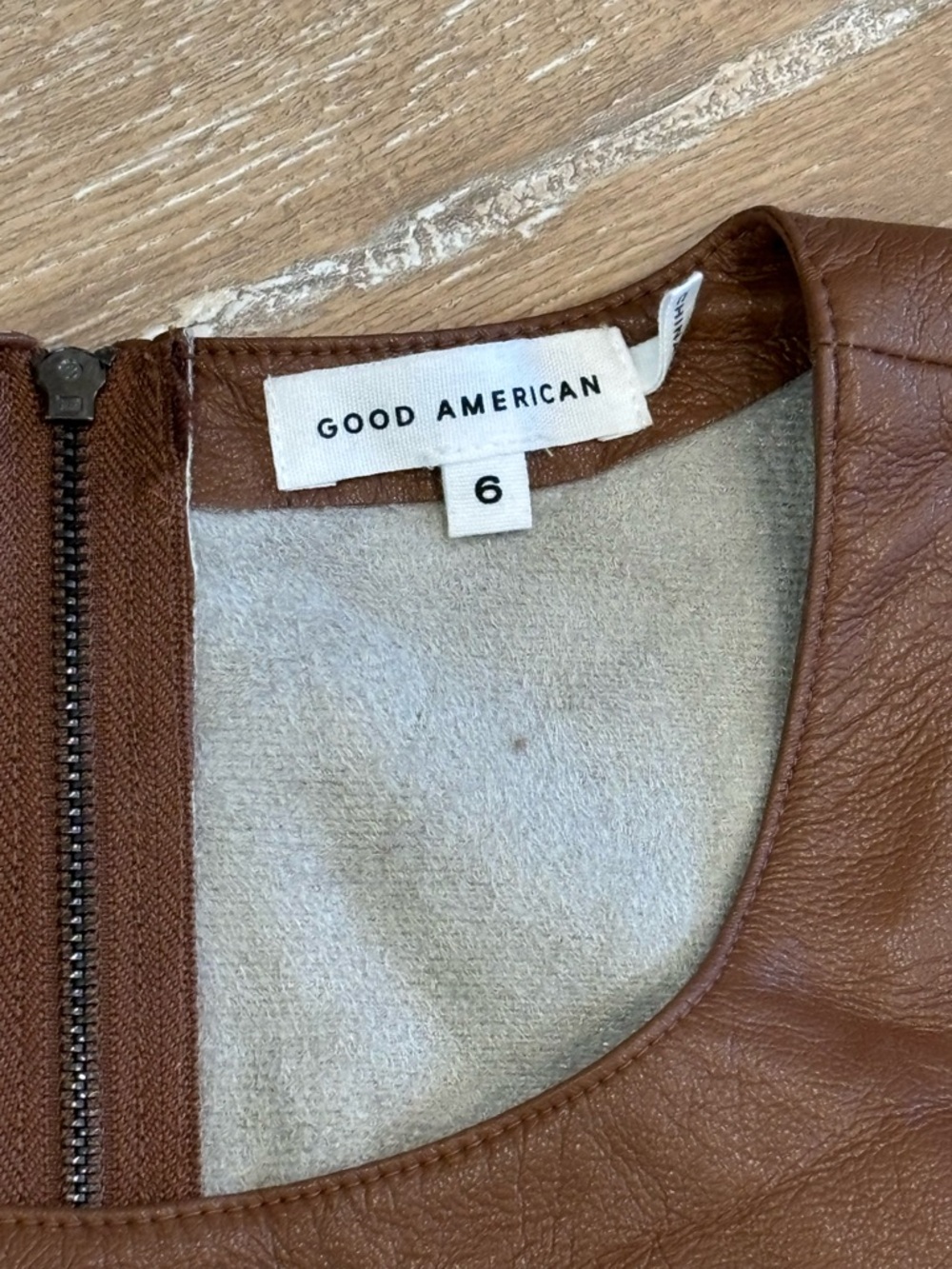 Good American Better Than Leather Crop Top - Burnt Caramel - Picture 3 of 7